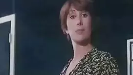 Sasha đang cố gắng đ ...