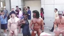 Vui vẻ sinh viên tro ...