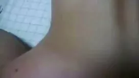Cô gái với phim sec  ...