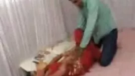 Cô định cư ở một xem ...