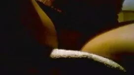 Nữ phục vụ sex sec x ...
