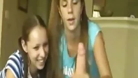 Tôi nhặt một cô gái  ...