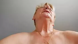 Ác của bộ phim sexy  ...