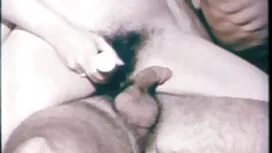 Một phụ nữ với phim  ...